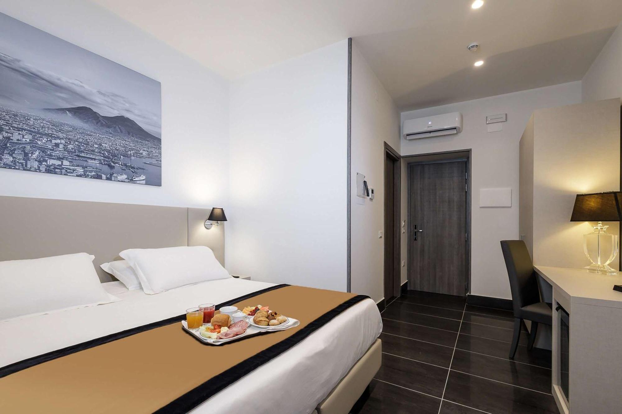 Best Western Hotel Dei Mille Napoli Dış mekan fotoğraf